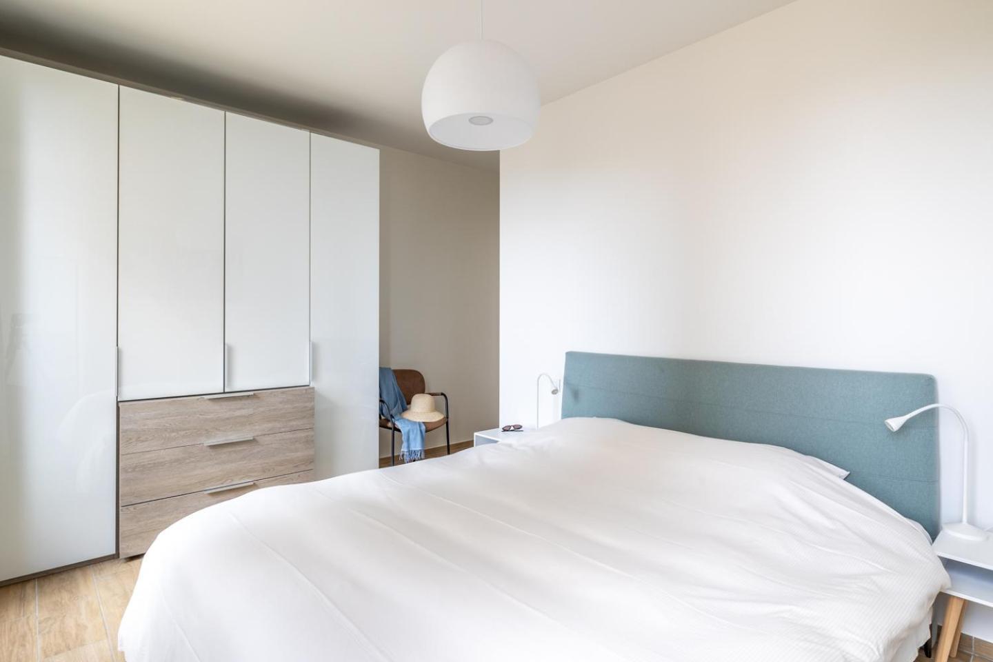 'o'sea' - Ultra Modern T9 Oostende